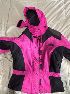 The North Face Women's Hot Pink and Black Ski Jacket with Hood
